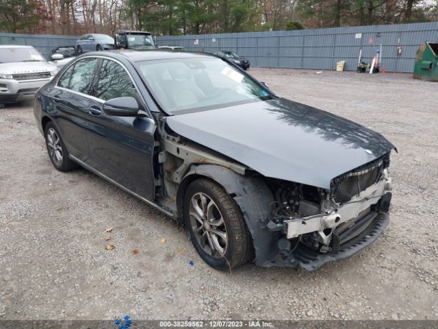 Photo 0 VIN: 55SWF4KB5GU123673 - MERCEDES-BENZ C 300 