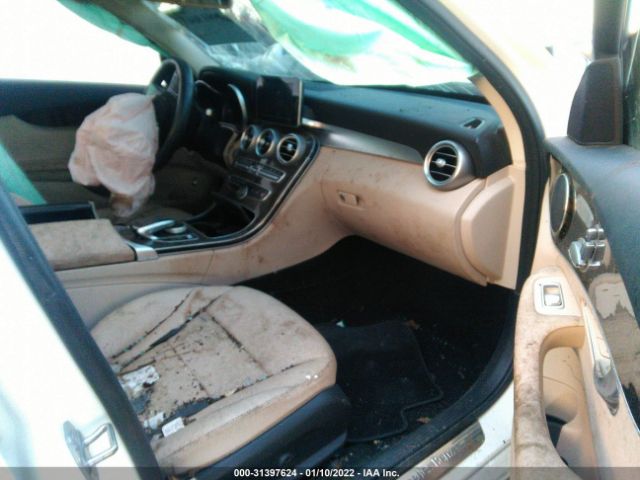 Photo 4 VIN: 55SWF4KB6GU170422 - MERCEDES-BENZ C-CLASS 