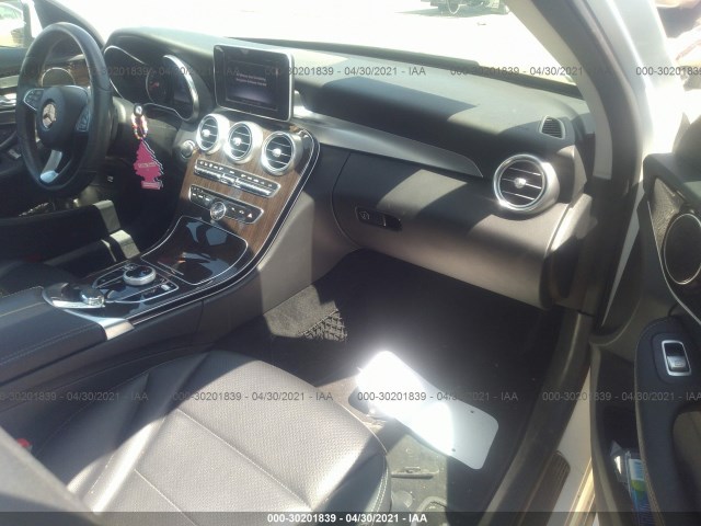 Photo 4 VIN: 55SWF4KB6HU215716 - MERCEDES-BENZ C-CLASS 