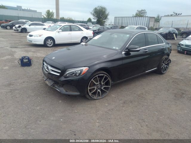 Photo 1 VIN: 55SWF4KB7FU085846 - MERCEDES-BENZ C 300 