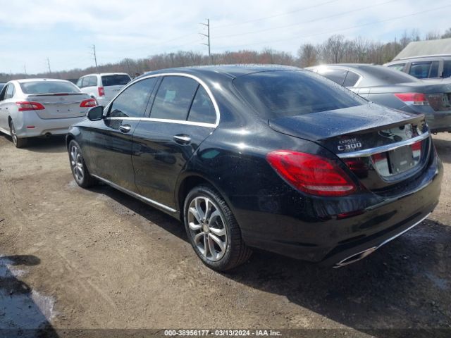 Photo 2 VIN: 55SWF4KB7GU097660 - MERCEDES-BENZ C 300 