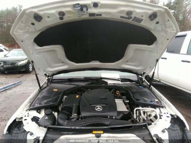 Photo 9 VIN: 55SWF4KB7GU126624 - MERCEDES-BENZ C-CLASS 