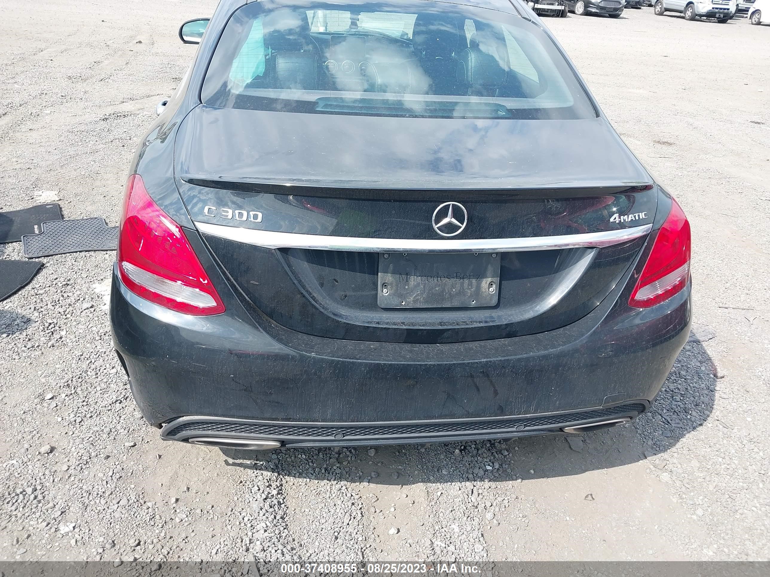 Photo 15 VIN: 55SWF4KB7GU143696 - MERCEDES-BENZ C-KLASSE 