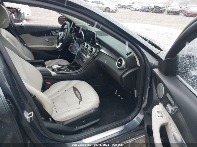 Photo 4 VIN: 55SWF4KB7GU148624 - MERCEDES-BENZ C 300 