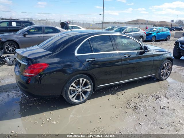 Photo 3 VIN: 55SWF4KB7GU160692 - MERCEDES-BENZ C 300 