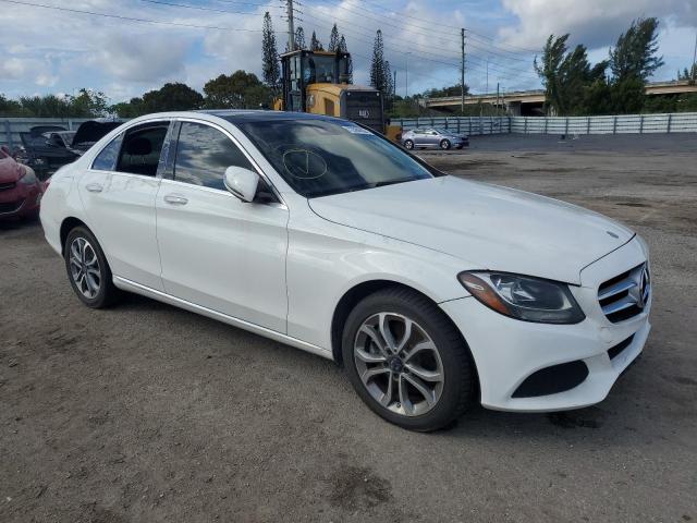 Photo 3 VIN: 55SWF4KB9GU142498 - MERCEDES-BENZ C 300 4MAT 