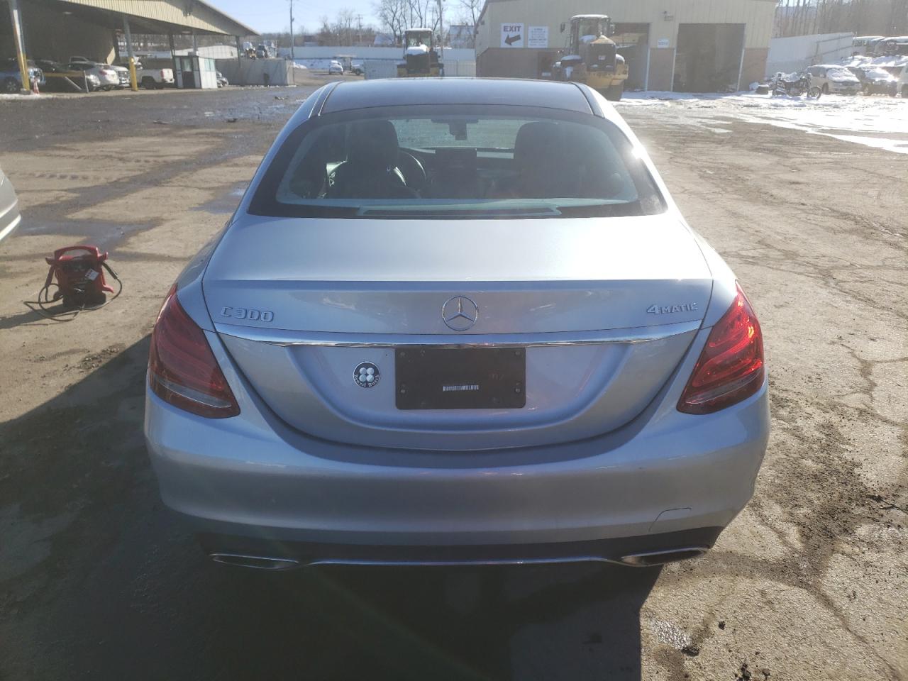 Photo 5 VIN: 55SWF4KB9HU180590 - MERCEDES-BENZ C 300 