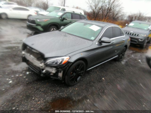 Photo 1 VIN: 55SWF4KB9JU262843 - MERCEDES-BENZ C 300 