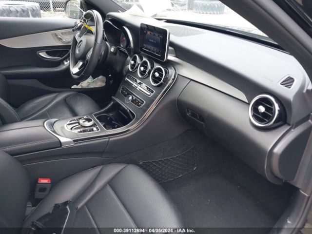 Photo 4 VIN: 55SWF4KB9JU280498 - MERCEDES-BENZ C 300 