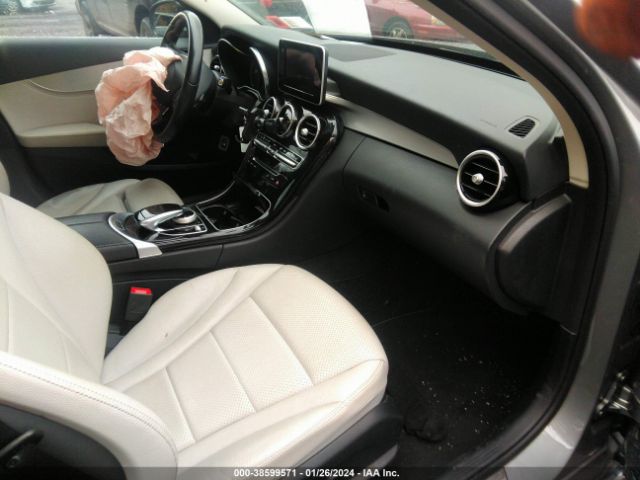 Photo 4 VIN: 55SWF4KBXFU071150 - MERCEDES-BENZ C 300 