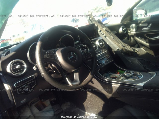 Photo 4 VIN: 55SWF4KBXHU187256 - MERCEDES-BENZ C-CLASS 