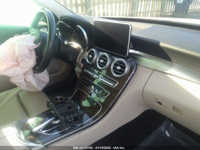 Photo 4 VIN: 55SWF4KBXJU246036 - MERCEDES-BENZ C-CLASS 