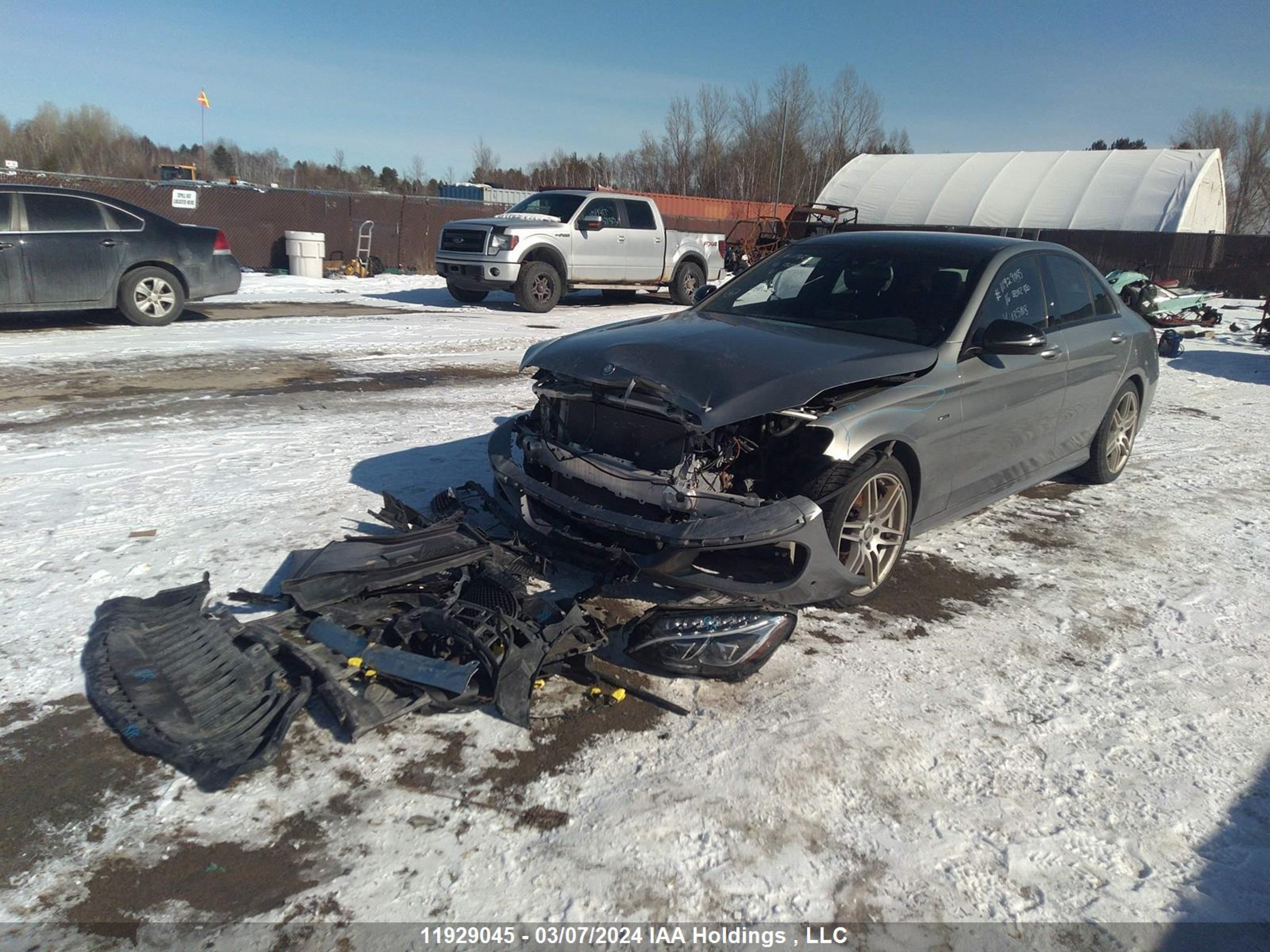 Photo 1 VIN: 55SWF6EB1GU135813 - MERCEDES-BENZ NULL 