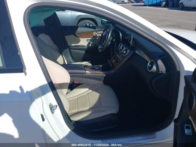 Photo 4 VIN: 55SWF8DB1LU322850 - MERCEDES-BENZ C-CLASS 