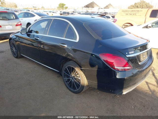 Photo 2 VIN: 55SWF8DB1LU329989 - MERCEDES-BENZ C 300 