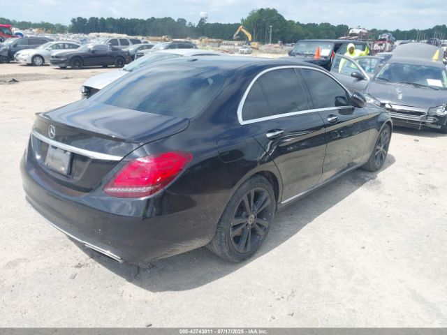 Photo 3 VIN: 55SWF8DB5KU317195 - MERCEDES-BENZ C-CLASS 