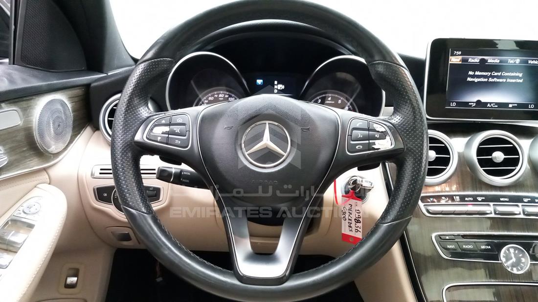 Photo 7 VIN: 55SWF8DBXKU309836 - MERCEDES C 300 