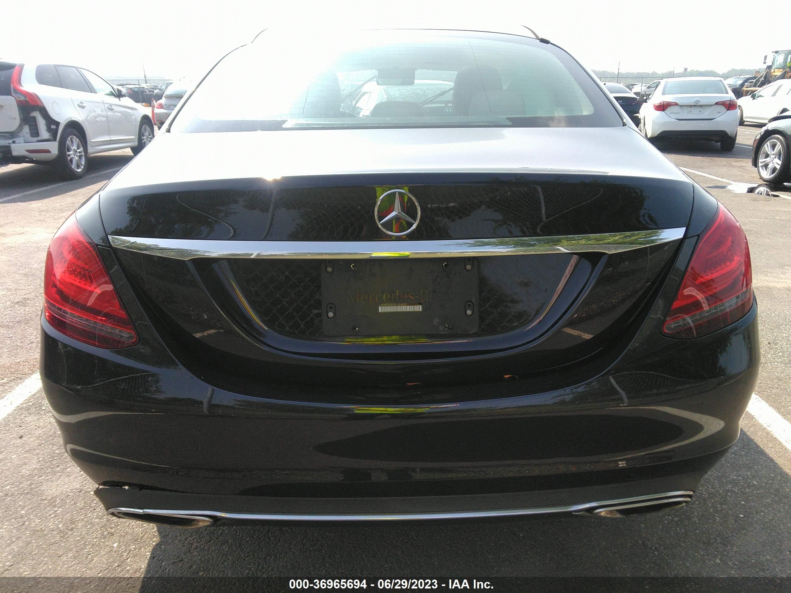 Photo 15 VIN: 55SWF8EB2KU304032 - MERCEDES-BENZ C-KLASSE 