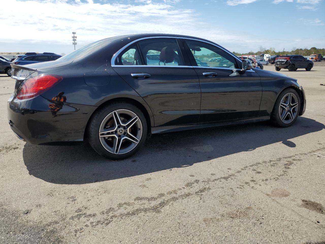 Photo 2 VIN: 55SWF8EB3KU318456 - MERCEDES-BENZ C 300 4MAT 