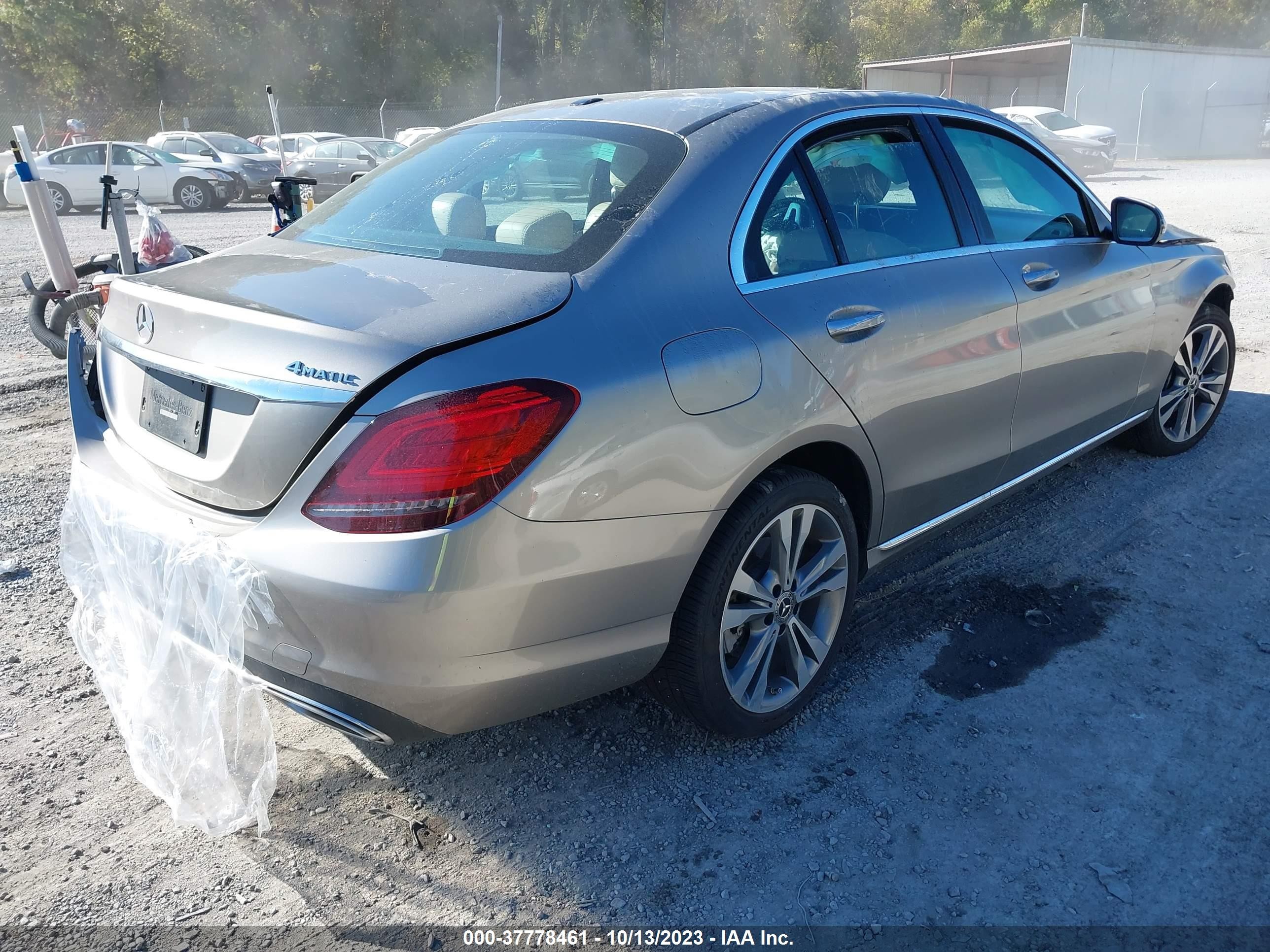 Photo 3 VIN: 55SWF8EB7LU329994 - MERCEDES-BENZ C-KLASSE 