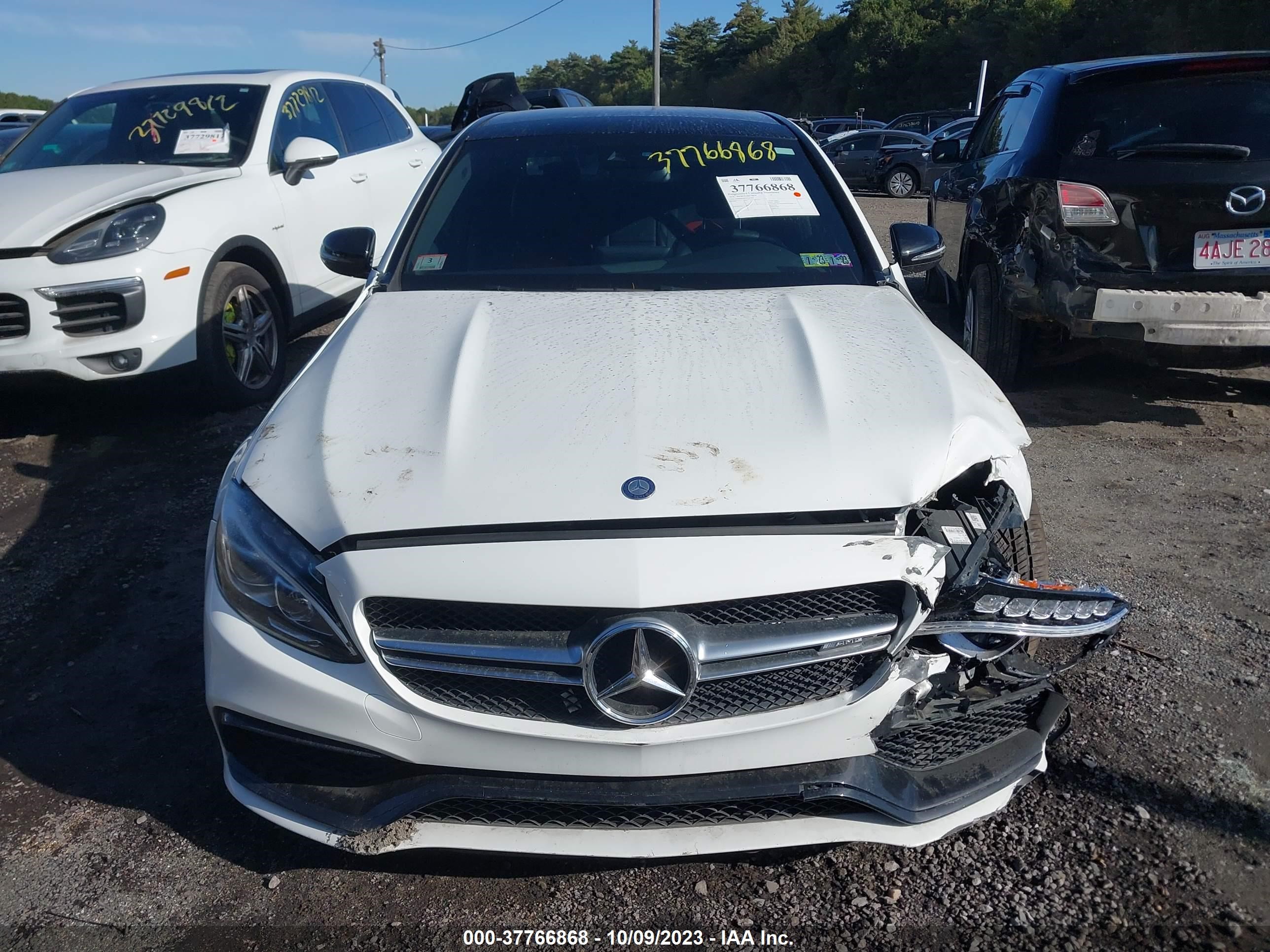 Photo 11 VIN: 55SWF8GB3GU163704 - MERCEDES-BENZ C-KLASSE 