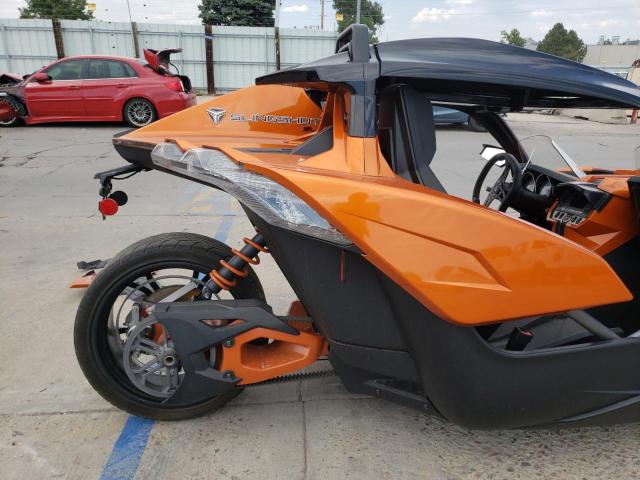 Photo 5 VIN: 57XAAPFA2F5105538 - POLARIS SLINGSHOT 