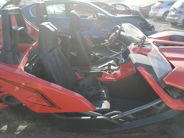 Photo 4 VIN: 57XAAPFA3G7113962 - POLARIS SLINGSHOT 