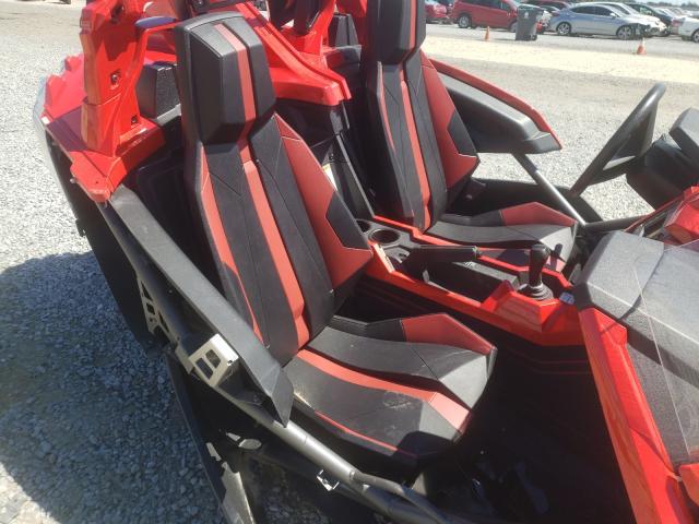 Photo 4 VIN: 57XAAPFA6G5111683 - POLARIS SLINGSHOT 