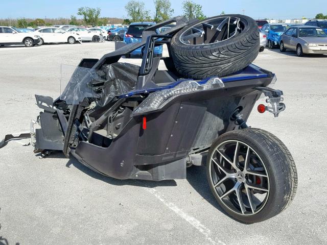 Photo 2 VIN: 57XAAPFA9J8127222 - POLARIS SLINGSHOT 