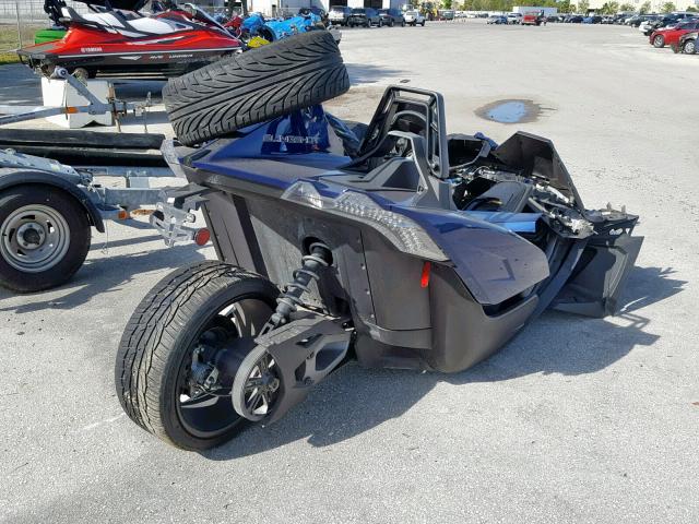 Photo 3 VIN: 57XAAPFA9J8127222 - POLARIS SLINGSHOT 