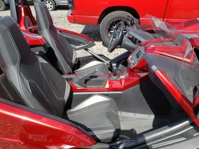 Photo 4 VIN: 57XAAPFAXH8118880 - POLARIS SLINGSHOT 