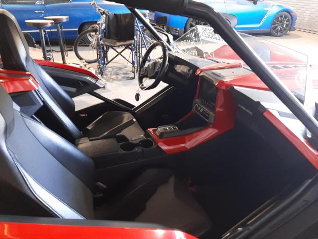 Photo 4 VIN: 57XAAPHD6L8138432 - POLARIS SLINGSHOT 