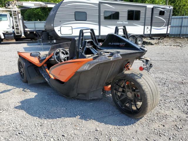 Photo 2 VIN: 57XAARFA6H8120234 - POLARIS SLINGSHOT 