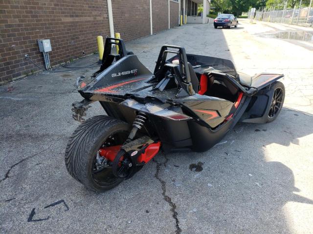 Photo 3 VIN: 57XAARHB8L8137387 - POLARIS SLINGSHOT 