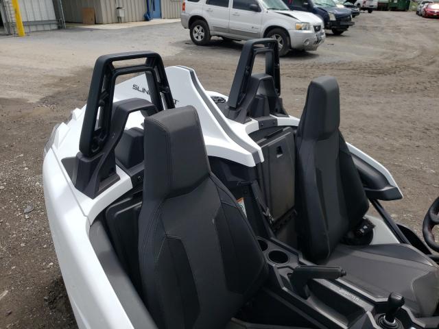 Photo 5 VIN: 57XAASFA5K8133202 - POLARIS SLINGSHOT 