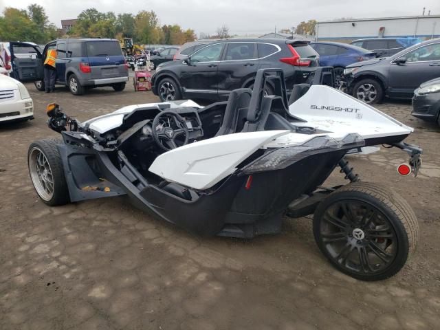 Photo 2 VIN: 57XAASFA7K8133167 - POLARIS SLINGSHOT 