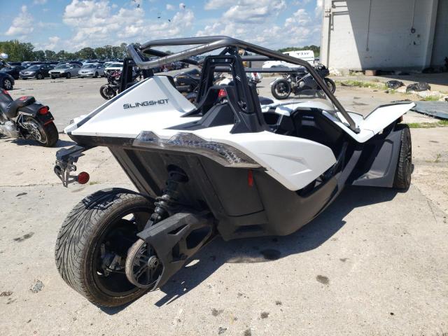 Photo 3 VIN: 57XAASFA8K8133940 - POLARIS SLINGSHOT 