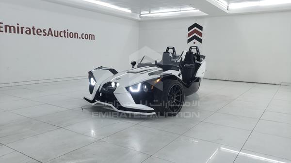 Photo 4 VIN: 57XAASFA9K8135504 - POLARIS SLINGSHOT 