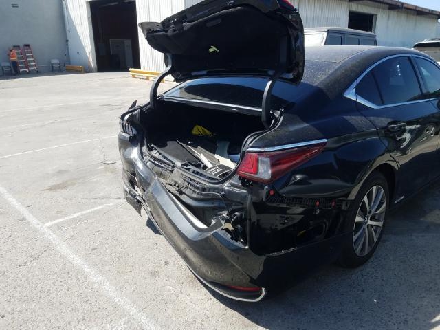 Photo 8 VIN: 58AB21B11KU001320 - LEXUS ES 300H 