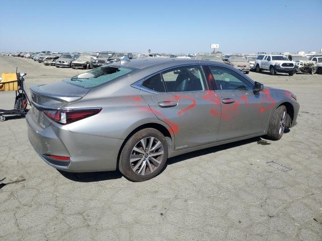 Photo 2 VIN: 58AB21B11KU002581 - LEXUS ES 300H 