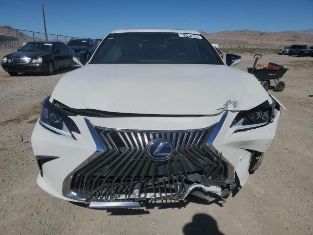 Photo 4 VIN: 58AB21B17KU003640 - LEXUS ES300 