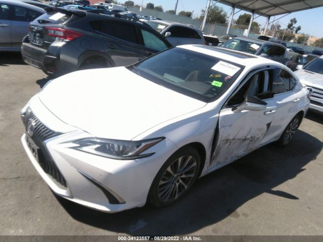 Photo 1 VIN: 58AB21B18KU001945 - LEXUS ES 