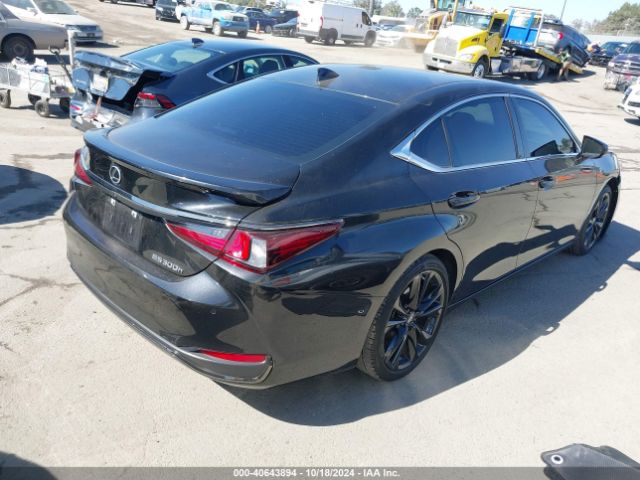 Photo 3 VIN: 58ABA1C18RU041373 - LEXUS ES 