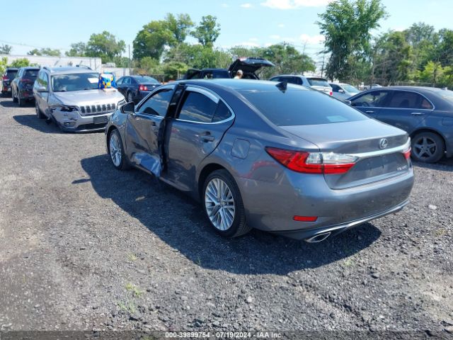 Photo 2 VIN: 58ABK1GG0GU005539 - LEXUS ES 