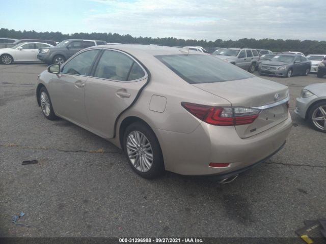 Photo 2 VIN: 58ABK1GG0HU046299 - LEXUS ES 