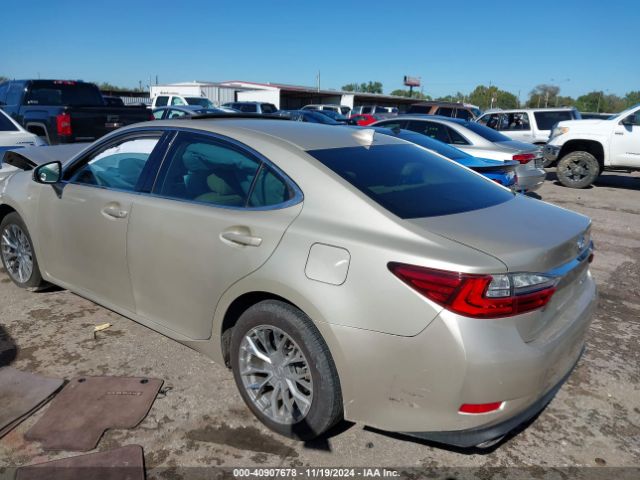 Photo 2 VIN: 58ABK1GG0HU047307 - LEXUS ES 