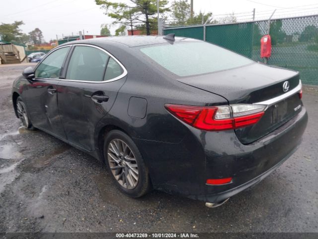 Photo 2 VIN: 58ABK1GG0JU097484 - LEXUS ES 