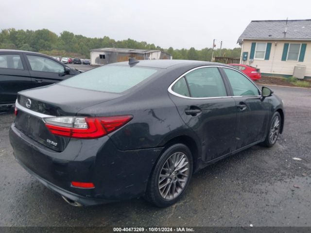 Photo 3 VIN: 58ABK1GG0JU097484 - LEXUS ES 