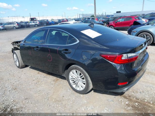 Photo 2 VIN: 58ABK1GG1GU015917 - LEXUS ES 