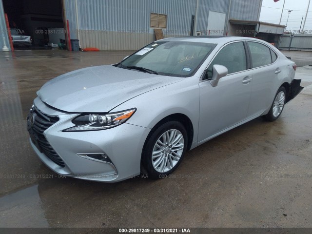 Photo 1 VIN: 58ABK1GG1HU056257 - LEXUS ES 